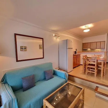 Acogedor A 50m De La Playa Con Terraza - Hisp-236-124 *