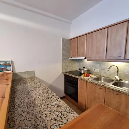 Acogedor A 50m De La Playa Con Terraza - Hisp-236-124 Torroella de Montgrí