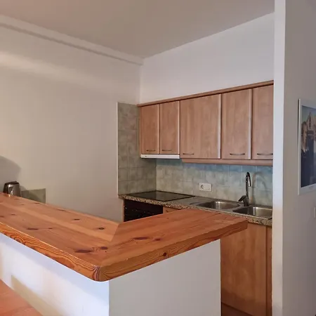 Appartamento Confortable à 50m De La Avec Terrasse *