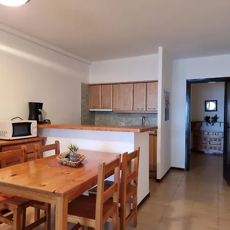 Acogedor A 50m De La Playa Con Terraza - Hisp-236-124 Apartmán *