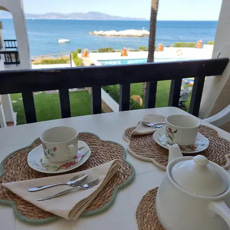 Appartement Confortable A 50M De La Plage Avec Terrasse Apartament Torroella de Montgrí